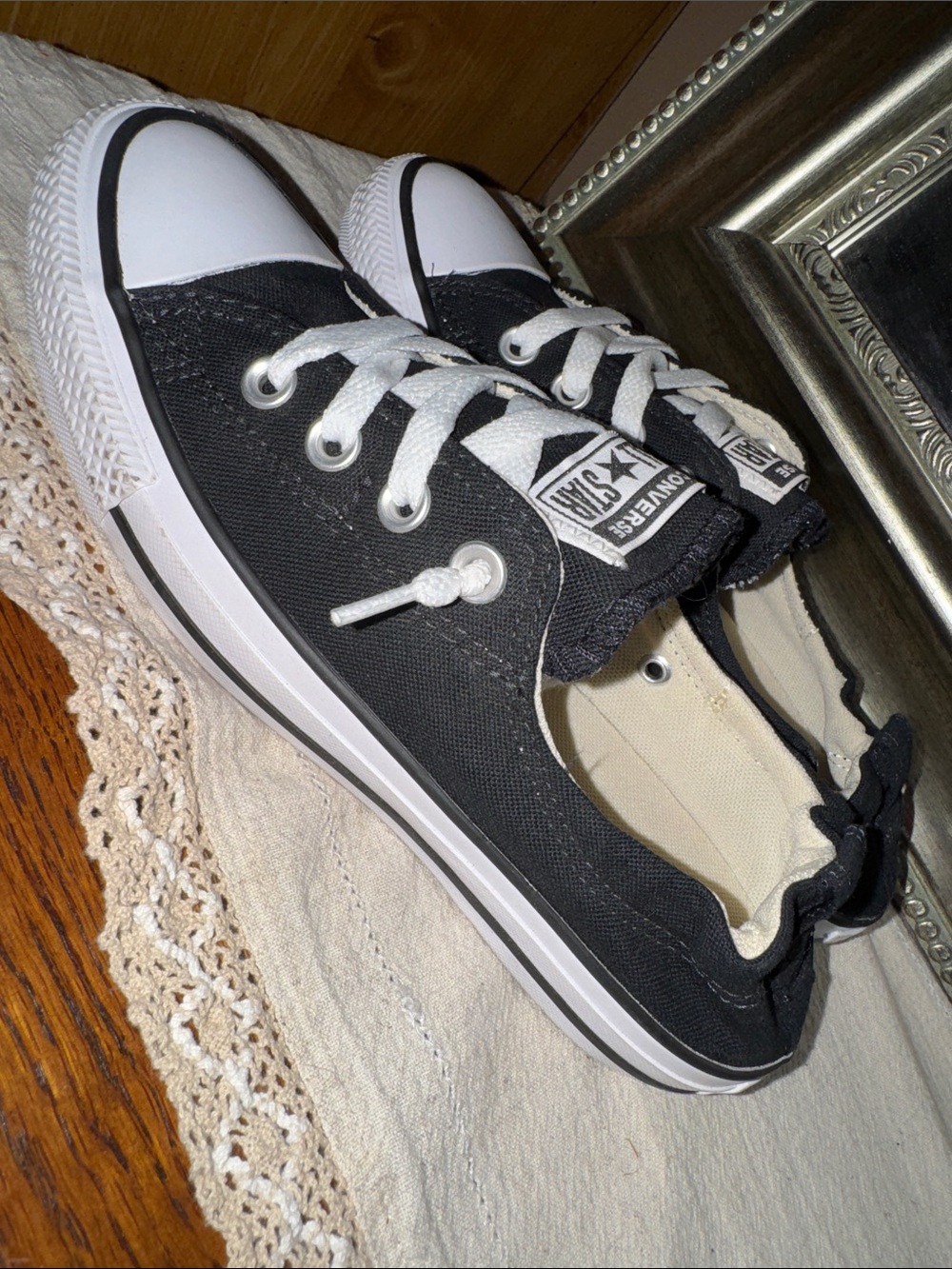 Chuck Taylor All Star Shoreline Slip-On Sneaker - Women’s 8 - Picture 4 of 9